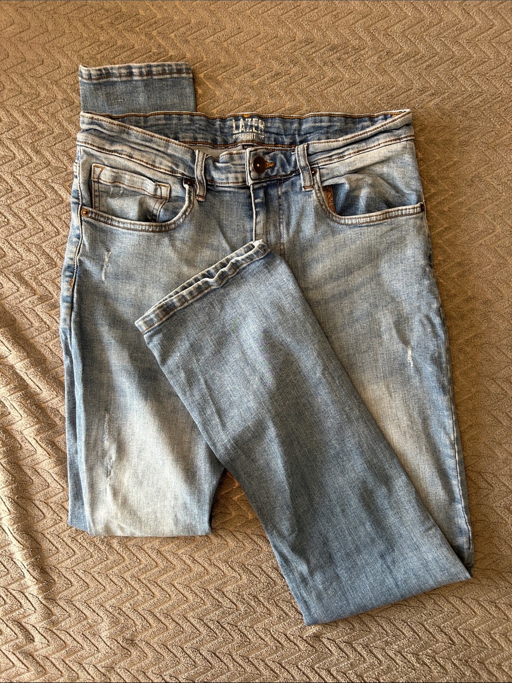 Light Blue Jeans 34x32
